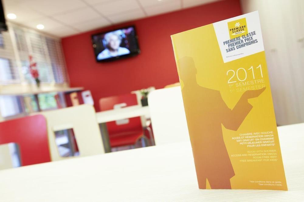 Premiere Classe Lyon Est - Bron Eurexpo Décines-Charpieu Esterno foto